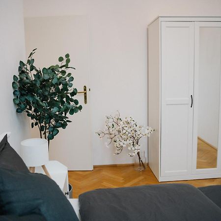 110Qm, 4 Bedrooms, Near Schoenbrunn - Axara Housing Osw 33 Вена Экстерьер фото